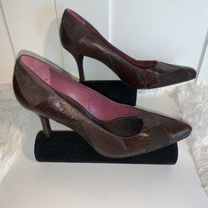 NWOT Antonio Melani Brown Glove Fit Heels 7.5